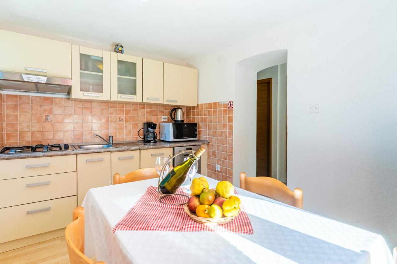Apartmani Valun1 Exteriér fotografie