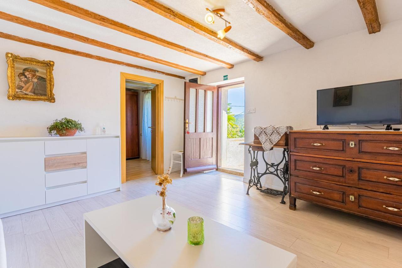 Apartmani Valun1 Exteriér fotografie