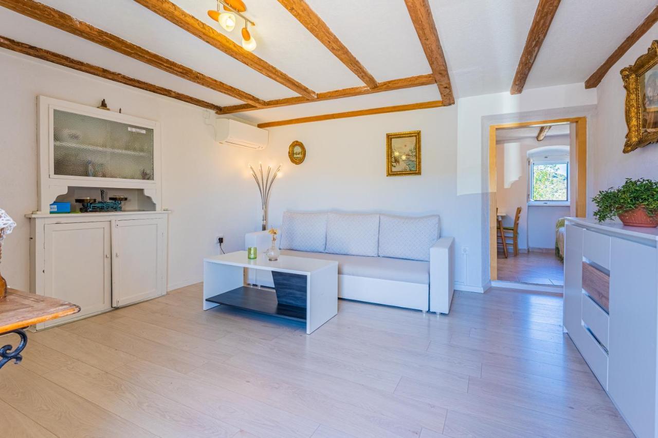 Apartmani Valun1 Exteriér fotografie